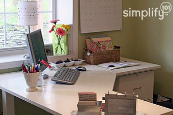 aby's desk