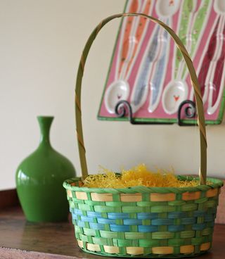 How to Make an Easter Basket with Real Grass 